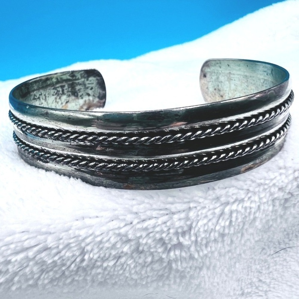 Vintage Navajo Bell Trading Post Bracelet Sterling Silver Cuff Unisex Sz 6 19.5g